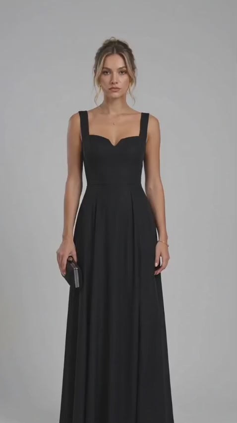 Black French Crepe Sleeveless Sweetheart Neck Maxi Dress with Front Slit/Nam's Ropa