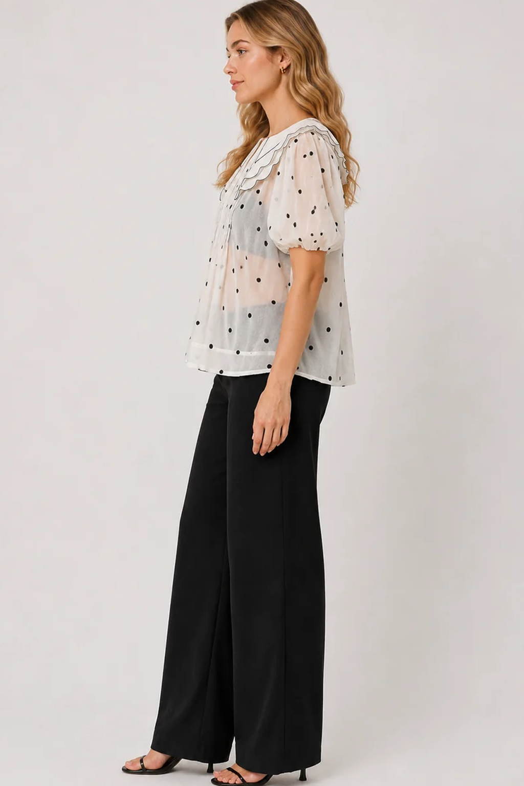 White Polyester Polka Dot Scalloped Collar Pleated Detail Puff Sleeve Top