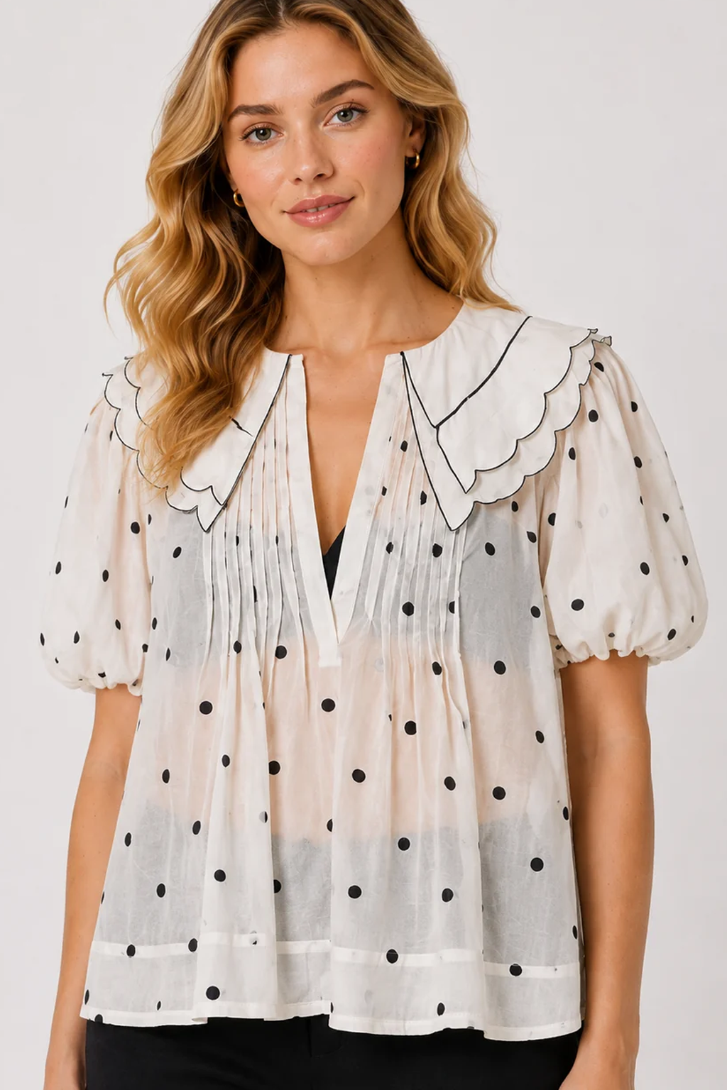 White Polyester Polka Dot Scalloped Collar Pleated Detail Puff Sleeve Top