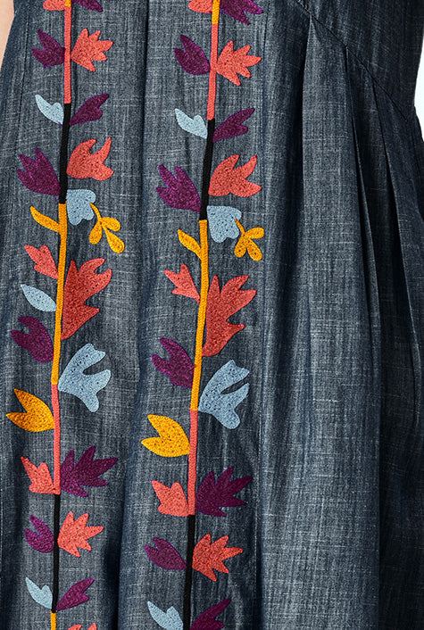 Leafy Embroidery Cotton Chambray Release Pleat Shift Dress